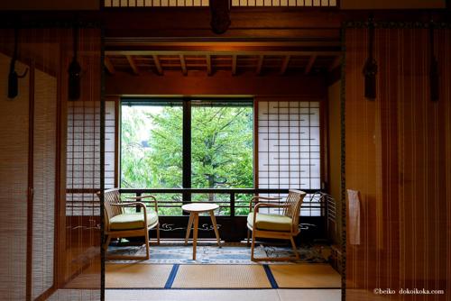 八楼館で贅沢な日本文化を堪能しよう